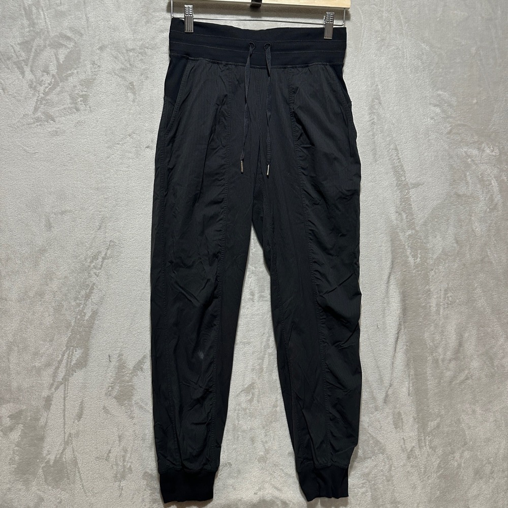Lululemon Dance Studio Jogger Pants Black Size 4 LW5ENMS Pinstripe Texture
